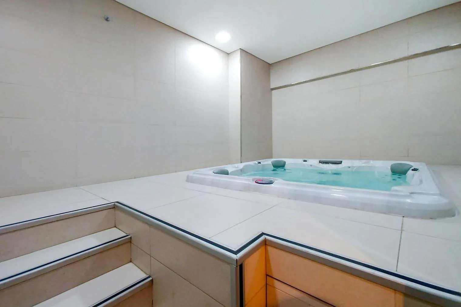 Blueground Sheikh Zayed Rd Pool Gym Dxb-187 Apartment Dubai